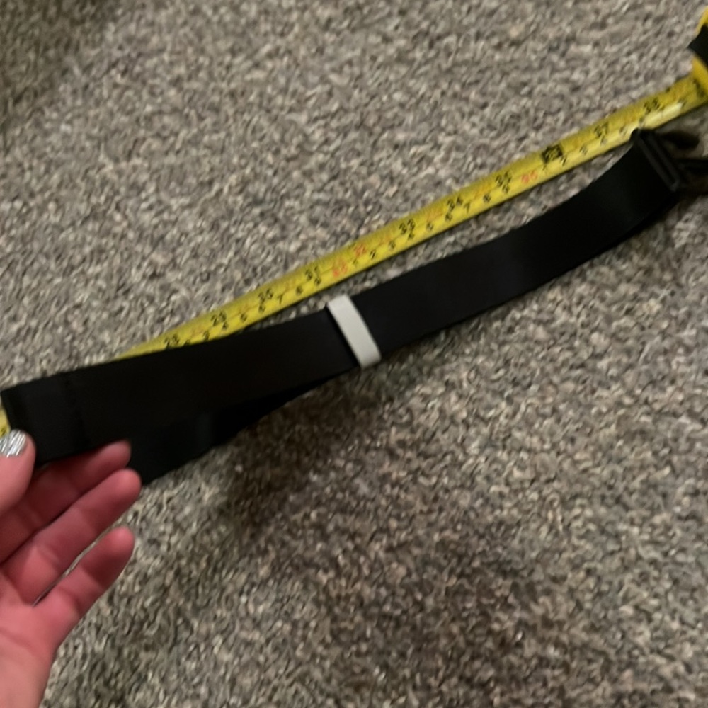 Michael Kors belt bag - Picture 12 of 12